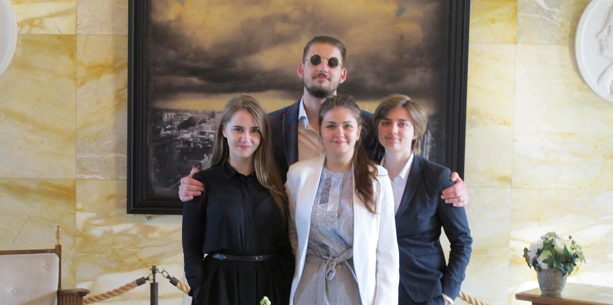 No kreisās: Lība Gailīte, Dāvids Lipšens, Elīna Luīze Vītola, Gabriela Šantare. Foto no komandas personīgā arhīva.