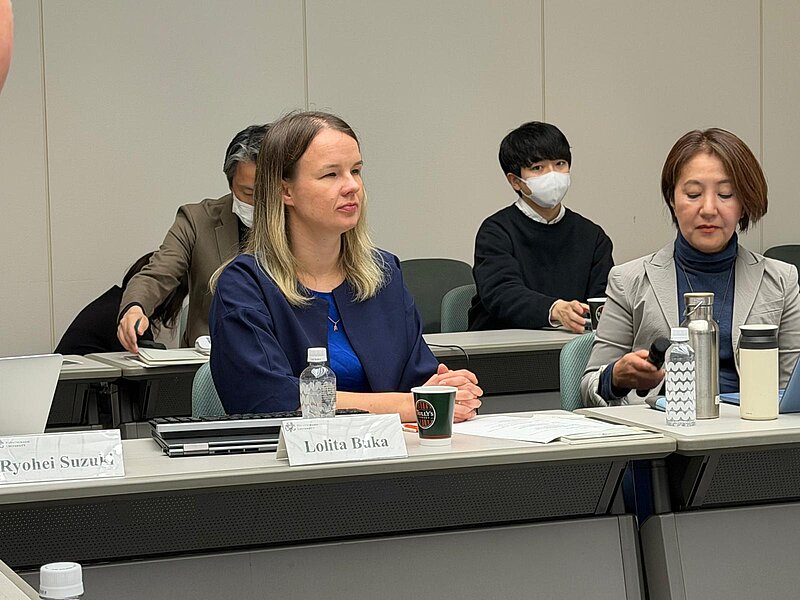 LU pārstāves piedalās starptautiskā simpozijā Tokijā par sabiedrības noturību pret informācijas manipulācijām