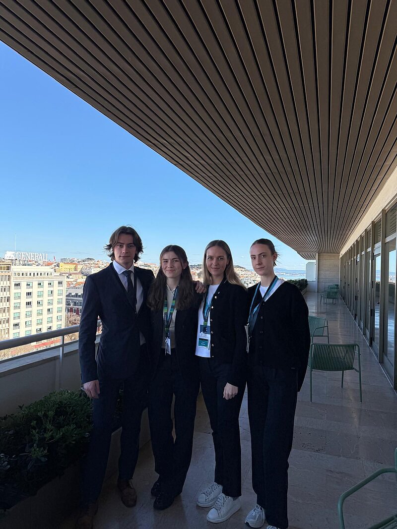 LU Juridiskās fakultātes komanda iegūst dalītu 3. vietu Vis Moot priekšsacīkstēs Lisabonā