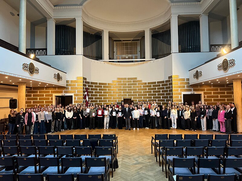 Noslēgusies Jauno juristu universitāte - apbalvoti labākie dalībnieki